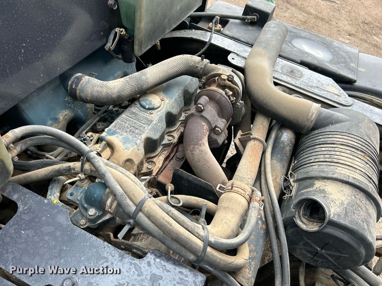 image for item NR9464 2006 Bobcat Toolcat 5600  utility vehicle