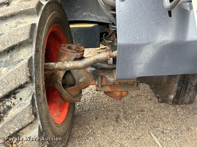 image for item NR9464 2006 Bobcat Toolcat 5600  utility vehicle