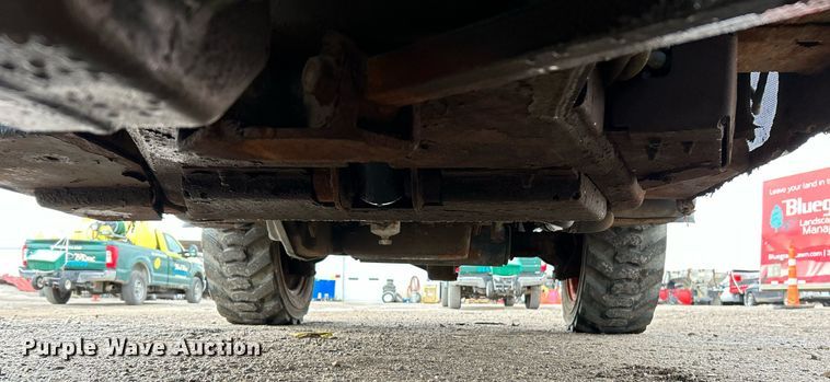 image for item NR9464 2006 Bobcat Toolcat 5600  utility vehicle