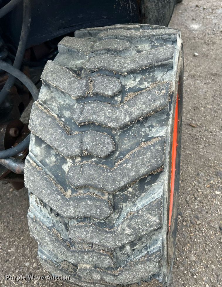 image for item NR9464 2006 Bobcat Toolcat 5600  utility vehicle