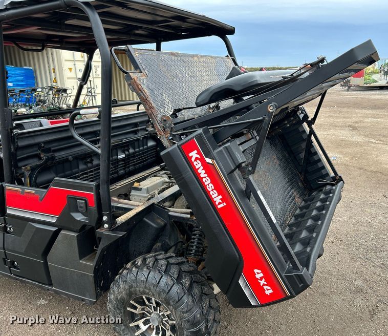 image for item NR9465 2017 Kawasaki Mule PRO-FXT LE  utility vehicle