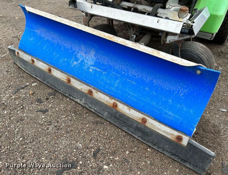 image for item NR9466 Steel Green SG42  turf sprayer