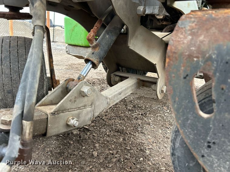 image for item NR9466 Steel Green SG42  turf sprayer