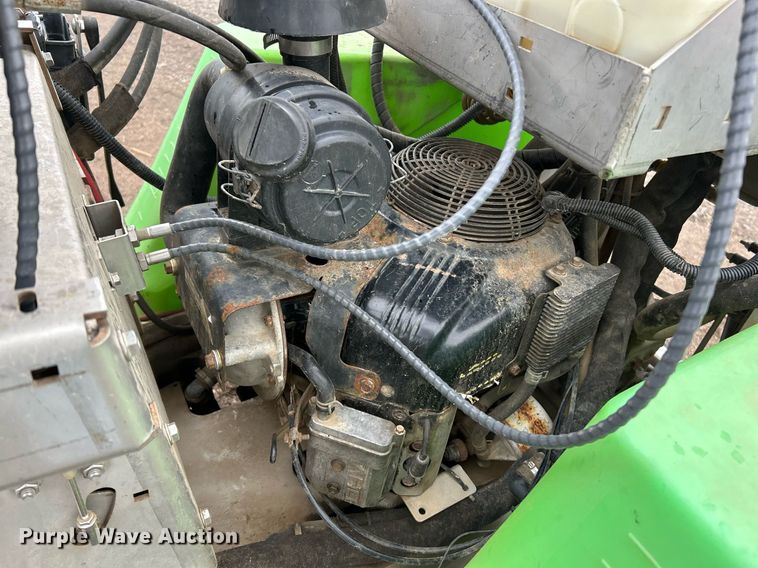 image for item NR9466 Steel Green SG42  turf sprayer