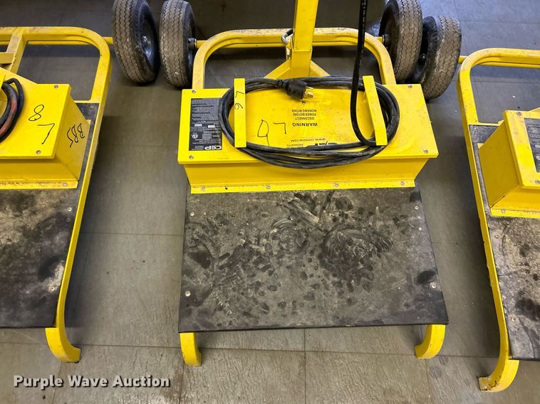 image for item NR9474 (3) CEP 5322 light carts