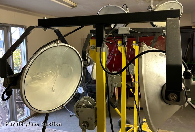 image for item NR9474 (3) CEP 5322 light carts