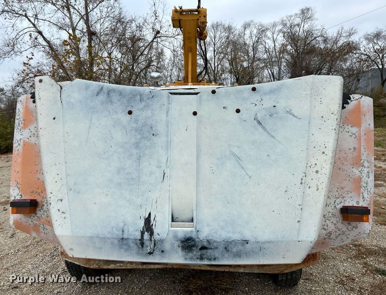 image for item NR9478 1986 Ford F600  bucket truck