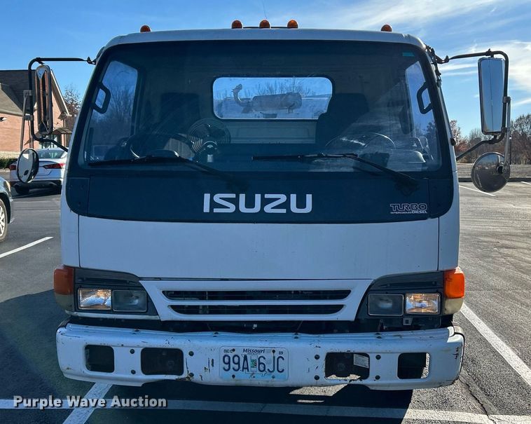 image for item NR9487 1999 Isuzu NPR  street sweeper truck