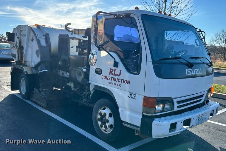 image for item NR9487 1999 Isuzu NPR  street sweeper truck