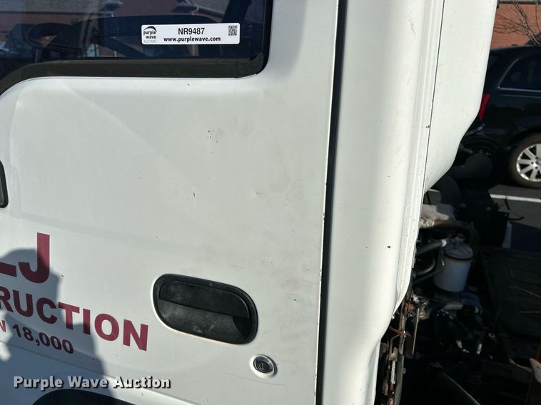 image for item NR9487 1999 Isuzu NPR  street sweeper truck