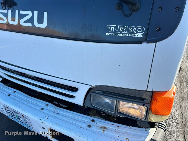 image for item NR9487 1999 Isuzu NPR  street sweeper truck