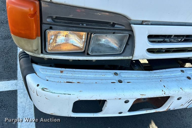 image for item NR9487 1999 Isuzu NPR  street sweeper truck