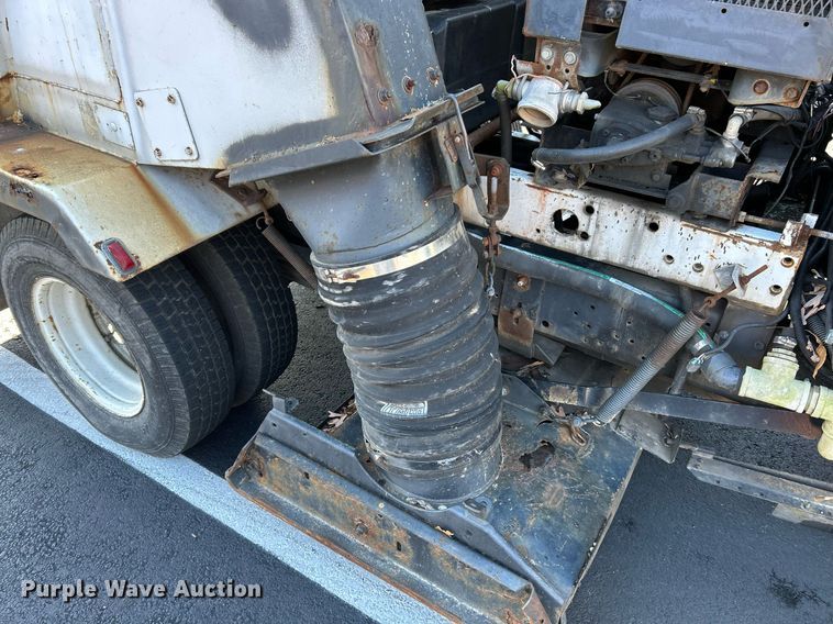 image for item NR9487 1999 Isuzu NPR  street sweeper truck