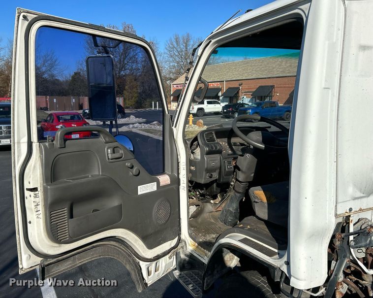 image for item NR9487 1999 Isuzu NPR  street sweeper truck