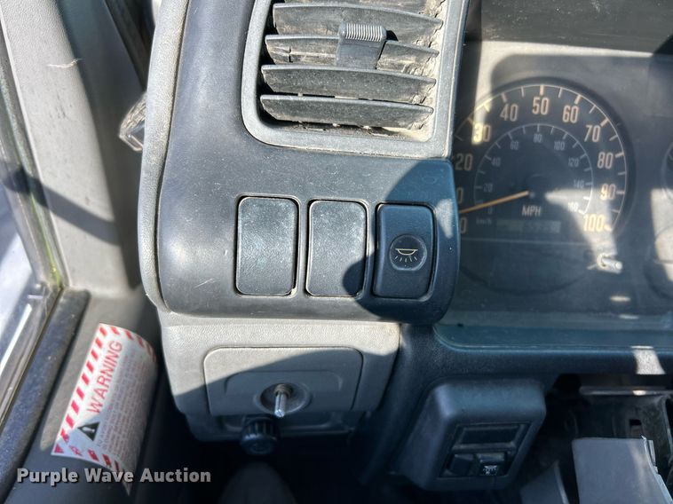 image for item NR9487 1999 Isuzu NPR  street sweeper truck