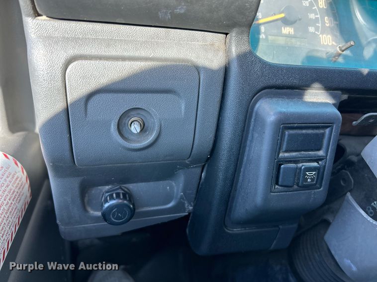 image for item NR9487 1999 Isuzu NPR  street sweeper truck