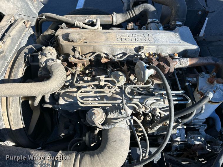 image for item NR9487 1999 Isuzu NPR  street sweeper truck