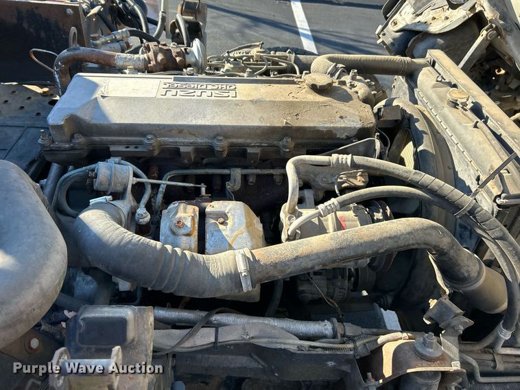 image for item NR9487 1999 Isuzu NPR  street sweeper truck