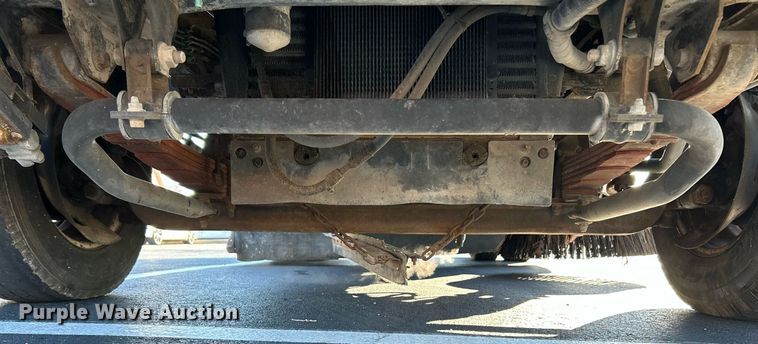 image for item NR9487 1999 Isuzu NPR  street sweeper truck