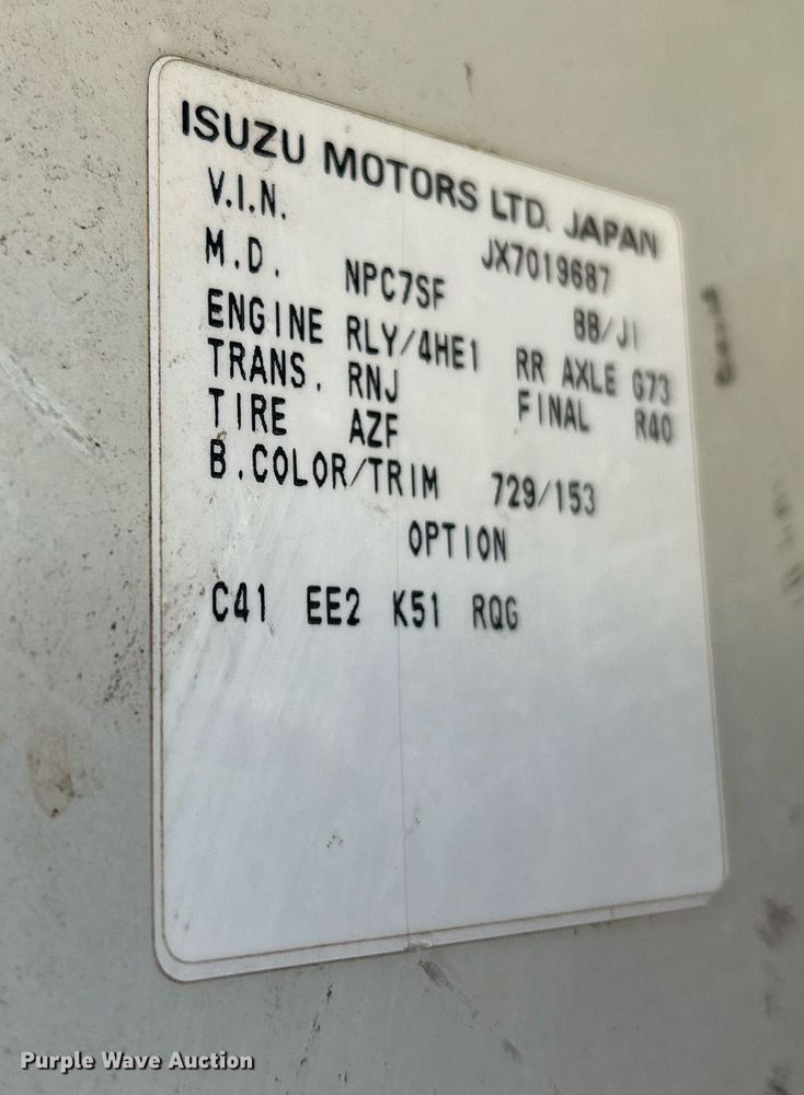 image for item NR9487 1999 Isuzu NPR  street sweeper truck