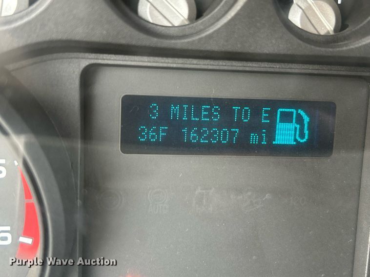 image for item NR9495 2016 Ford F550 Super Duty  bucket truck