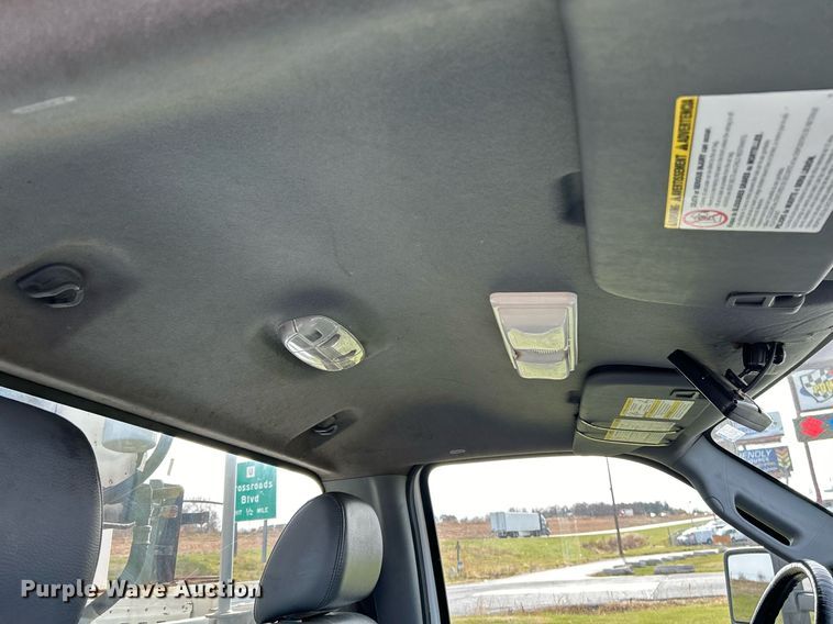 image for item NR9495 2016 Ford F550 Super Duty  bucket truck