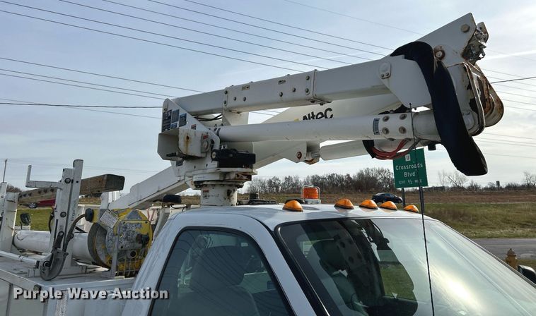 image for item NR9495 2016 Ford F550 Super Duty  bucket truck
