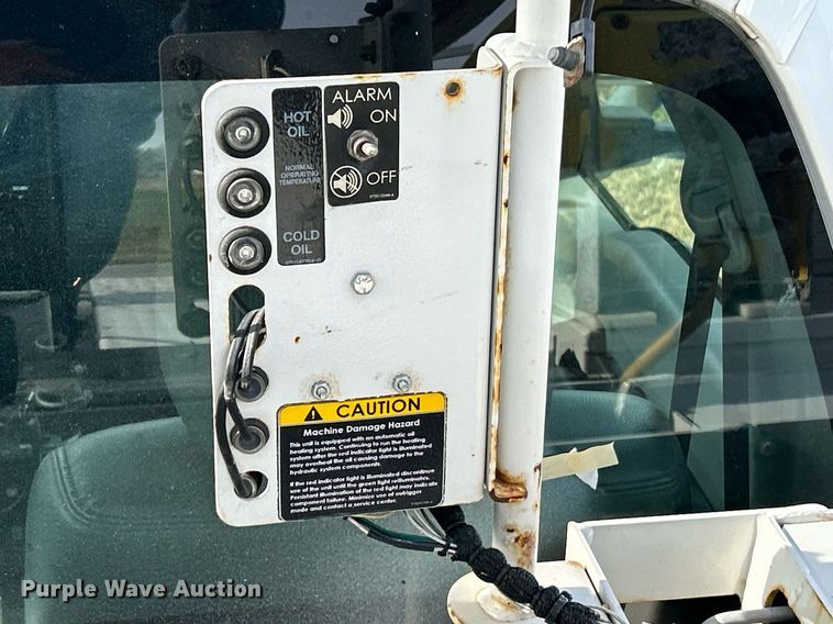 image for item NR9495 2016 Ford F550 Super Duty  bucket truck