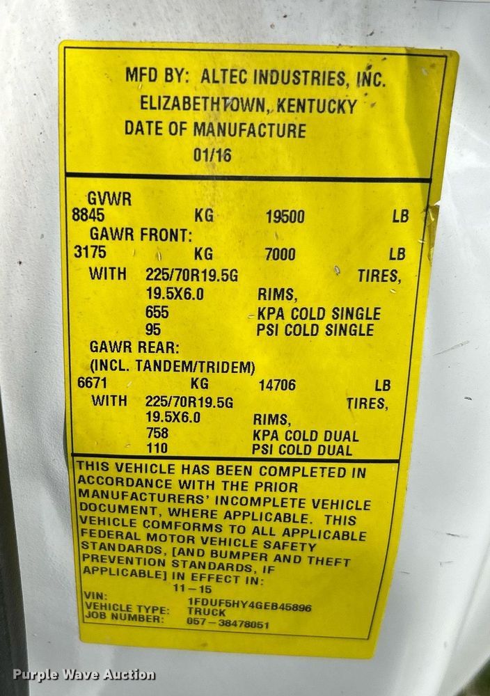 image for item NR9495 2016 Ford F550 Super Duty  bucket truck