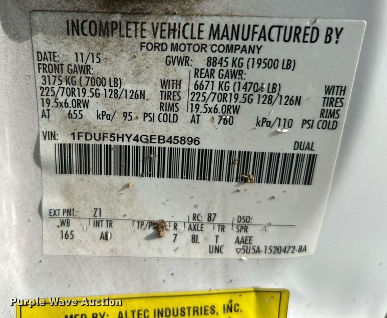 image for item NR9495 2016 Ford F550 Super Duty  bucket truck