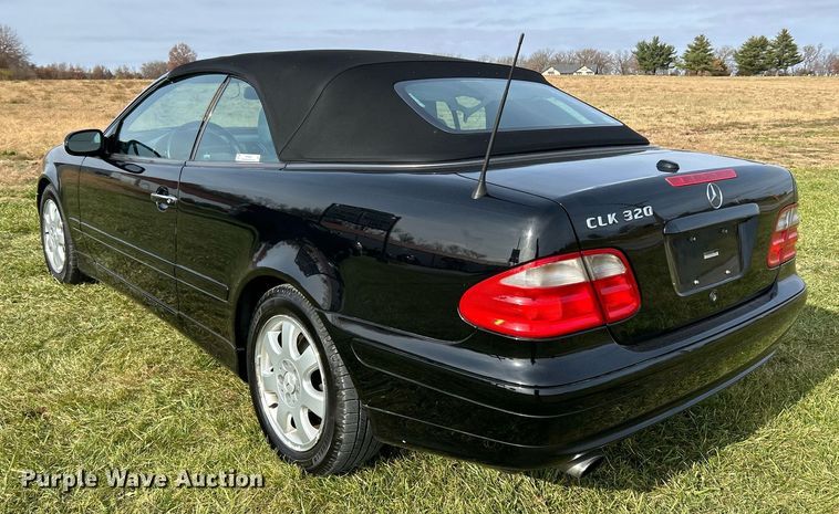 image for item NR9496 2002 Mercedes Benz CLK 320  Convertible
