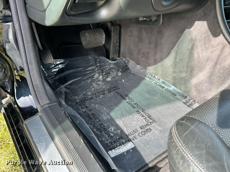 image for item NR9496 2002 Mercedes Benz CLK 320  Convertible