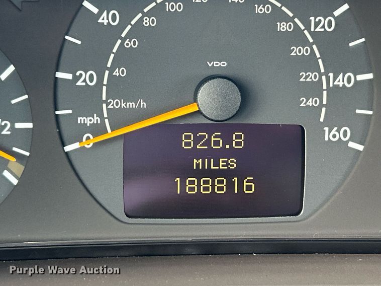 image for item NR9496 2002 Mercedes Benz CLK 320  Convertible