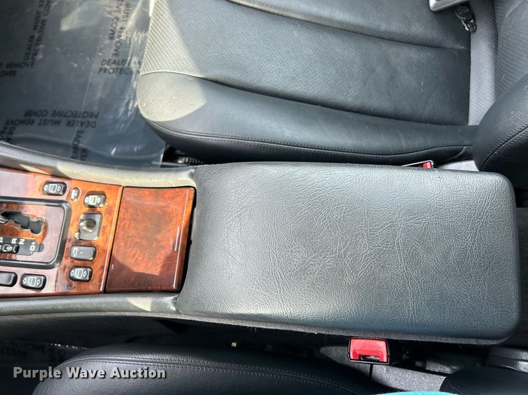 image for item NR9496 2002 Mercedes Benz CLK 320  Convertible