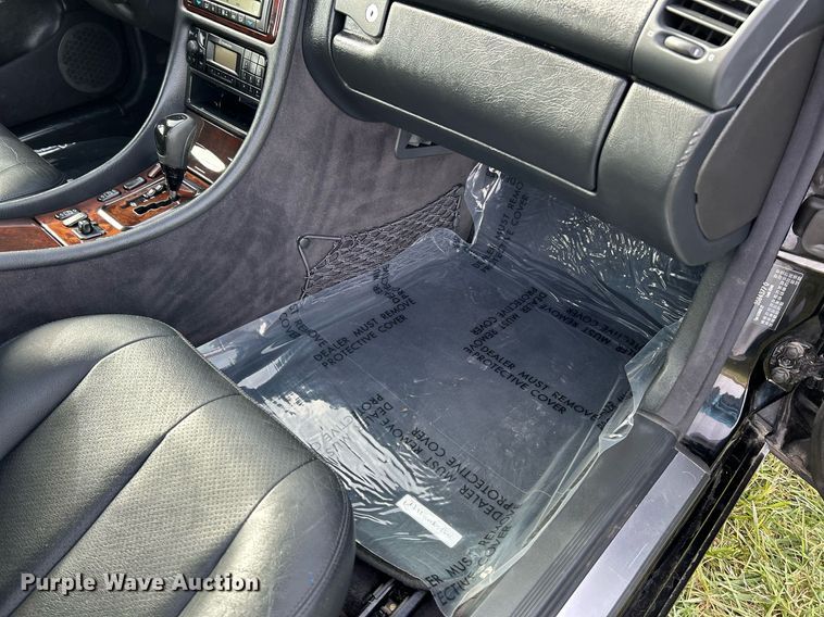 image for item NR9496 2002 Mercedes Benz CLK 320  Convertible