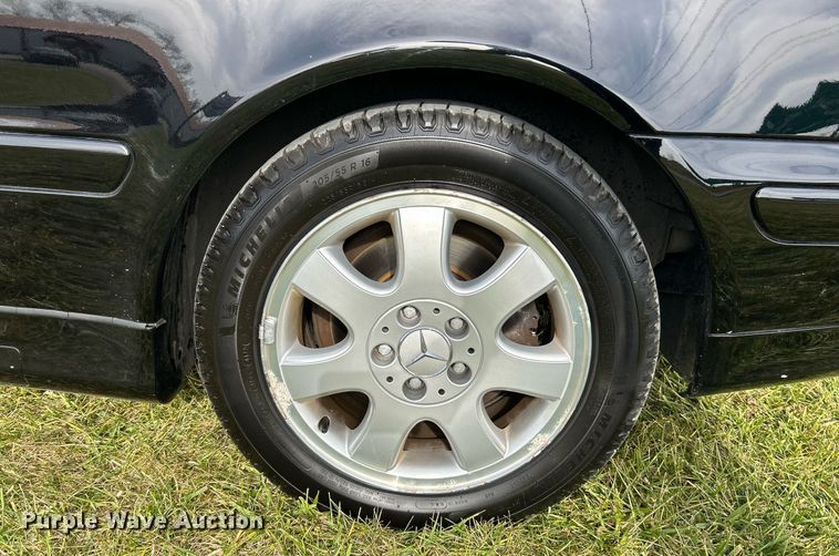 image for item NR9496 2002 Mercedes Benz CLK 320  Convertible