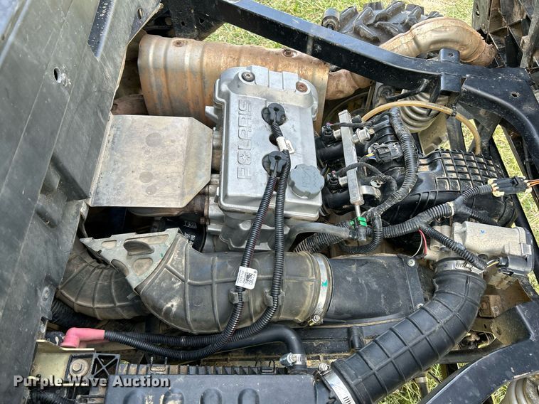 image for item NR9501 2015 Polaris Ranger 900 Crew  utility vehicle