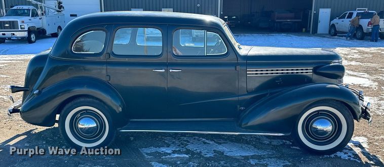 image for item NS9012 1938 Chevrolet Master Deluxe  Antique Vehicle