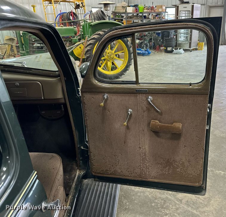 image for item NS9012 1938 Chevrolet Master Deluxe  Antique Vehicle