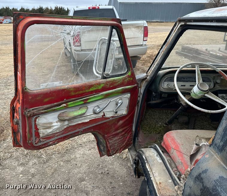 image for item NS9014 1963 Chevrolet Greenbrier  van