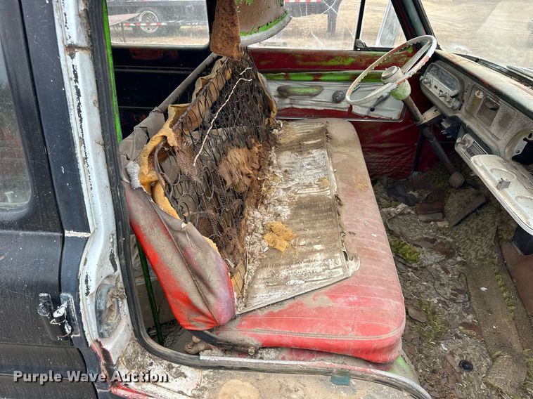 image for item NS9014 1963 Chevrolet Greenbrier  van