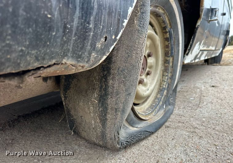 image for item NS9014 1963 Chevrolet Greenbrier  van