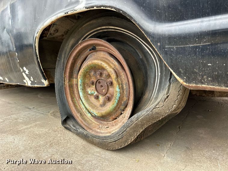 image for item NS9014 1963 Chevrolet Greenbrier  van