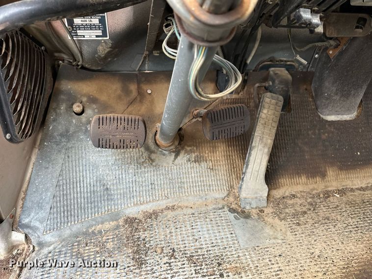 image for item NS9015 1964 Chevrolet Greenbrier  van