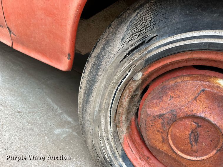 image for item NS9015 1964 Chevrolet Greenbrier  van