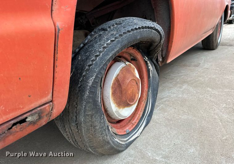 image for item NS9015 1964 Chevrolet Greenbrier  van