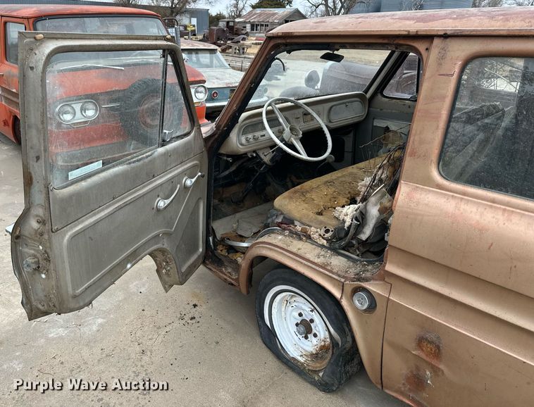 image for item NS9016 1964 Chevrolet Greenbrier  van