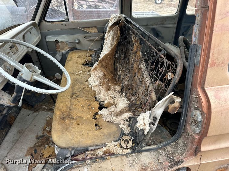 image for item NS9016 1964 Chevrolet Greenbrier  van