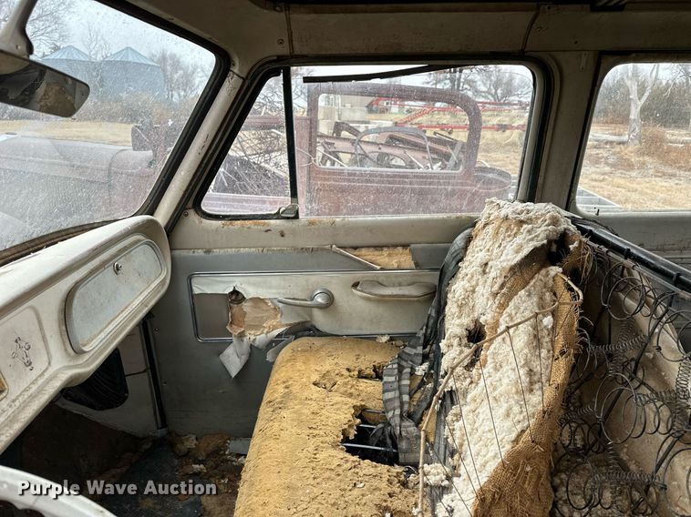 image for item NS9016 1964 Chevrolet Greenbrier  van