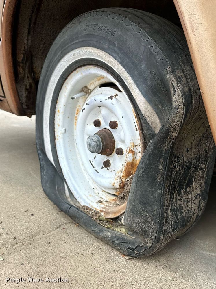 image for item NS9016 1964 Chevrolet Greenbrier  van